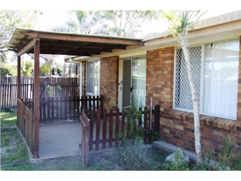 4 Pryde Street, Tannum Sands QLD 4680