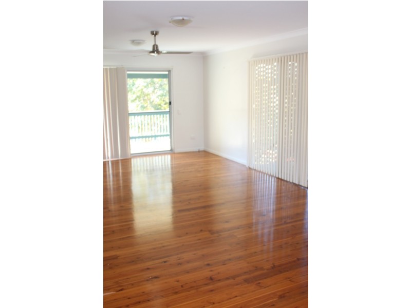 6 Chapple Court, Boyne Island QLD 4680