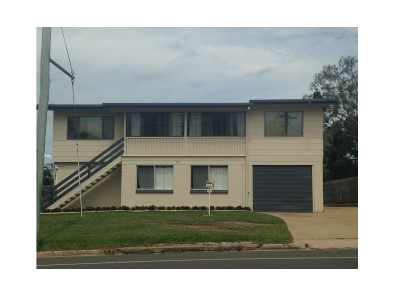 10 Booth Ave, Tannum Sands QLD 4680