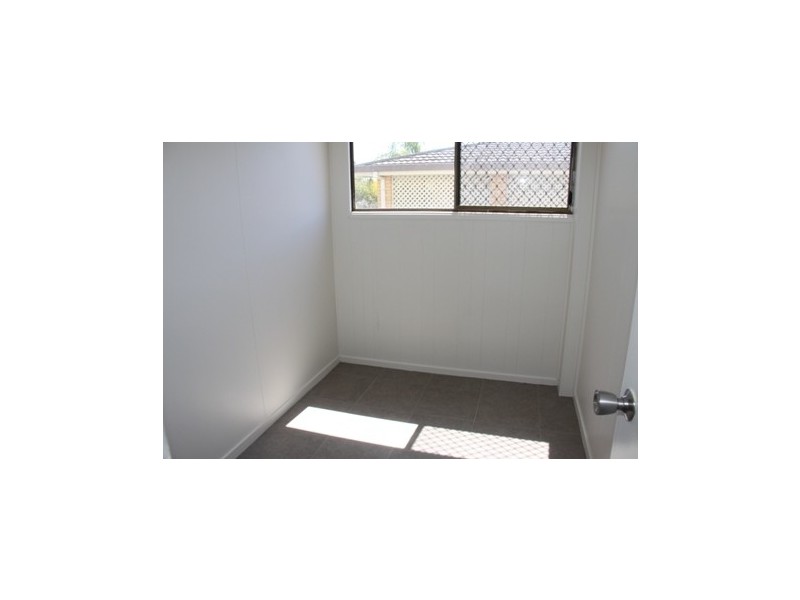 10 Booth Ave, Tannum Sands QLD 4680