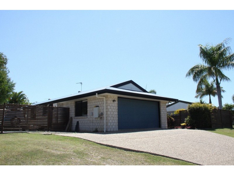 3 Pryde st, Tannum Sands QLD 4680