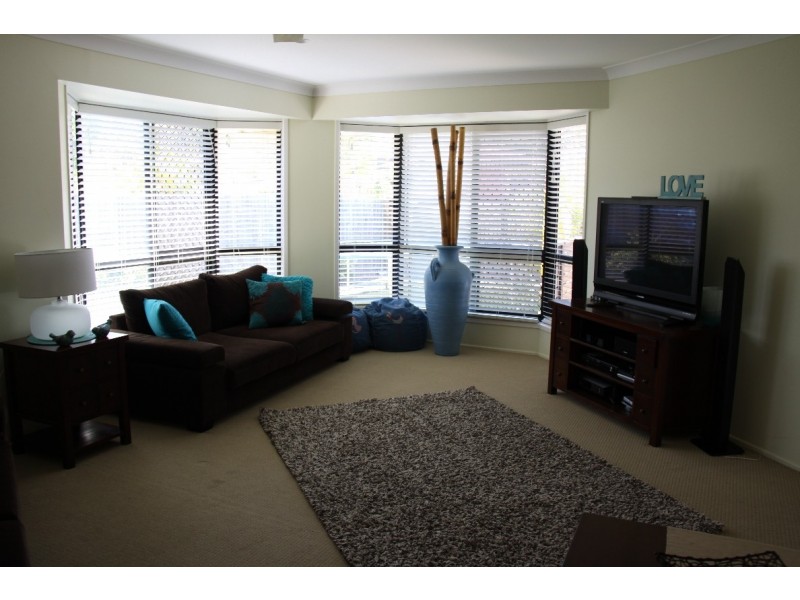 3 Pryde st, Tannum Sands QLD 4680