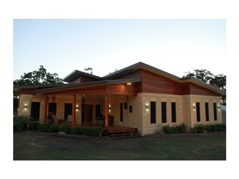 31 Plimsoll ct, Tannum Sands QLD 4680