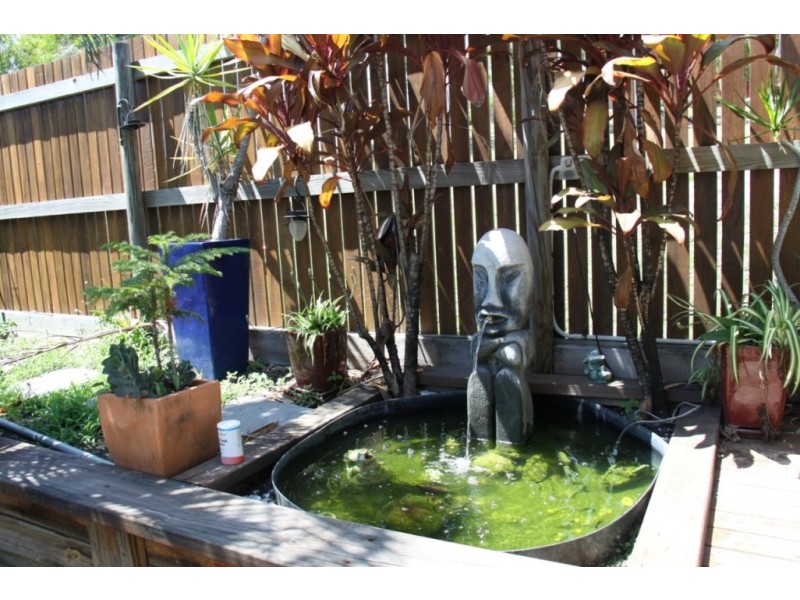 4 Coral Street, Tannum Sands QLD 4680