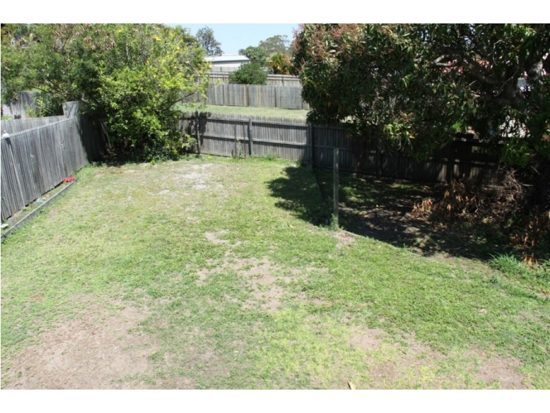 4 Coral Street, Tannum Sands QLD 4680