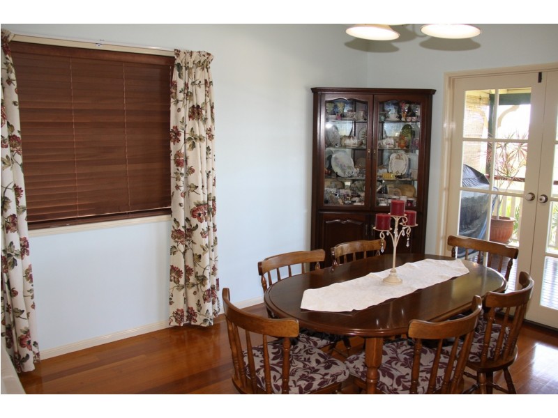 12 Chauvel Court, Boyne Island QLD 4680
