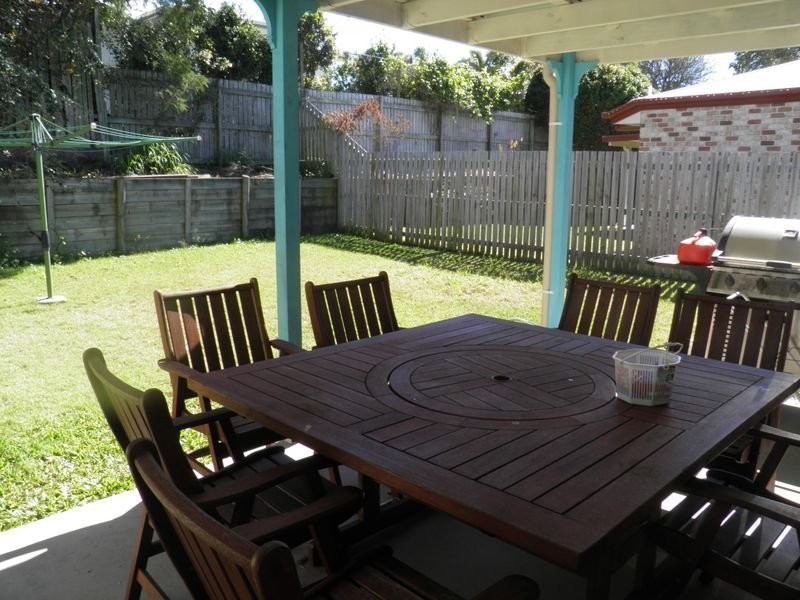 12 Latrobe Street, Tannum Sands QLD 4680