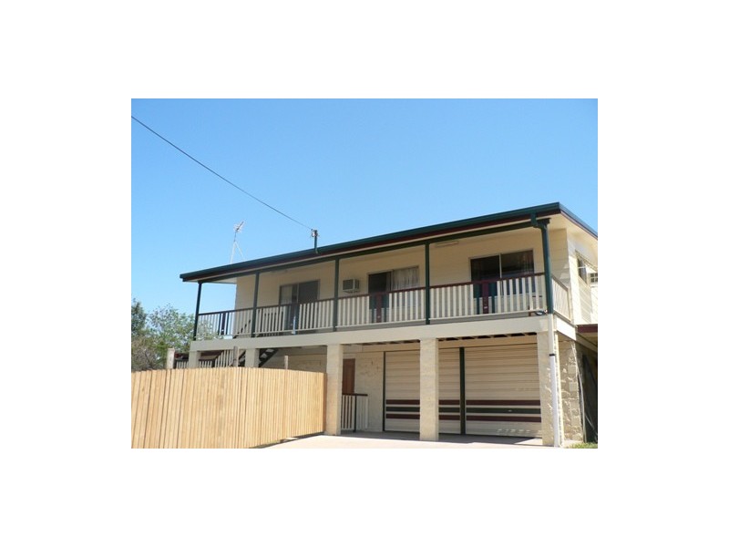 5 Stokes st, Boyne Island QLD 4680