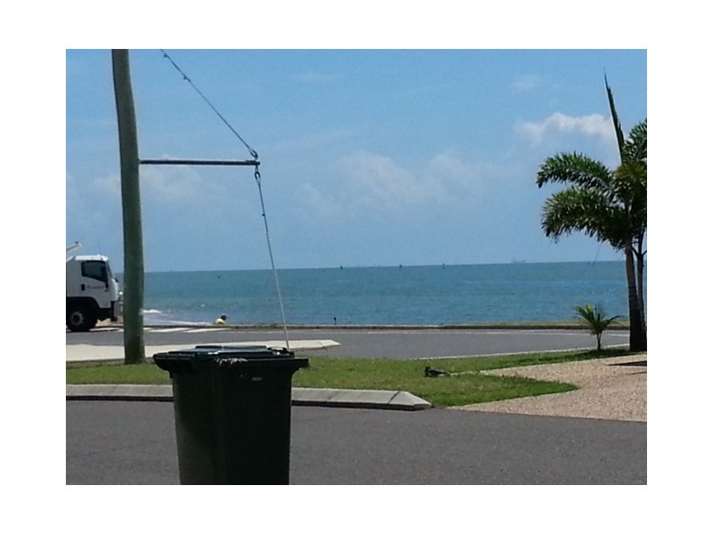 41 Island Esplande, Boyne Island QLD 4680