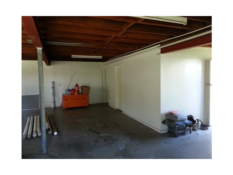 41 Island Esplande, Boyne Island QLD 4680