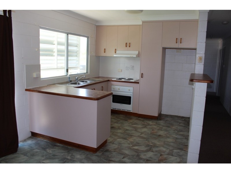 1/32 Lomandra St, Boyne Island QLD 4680