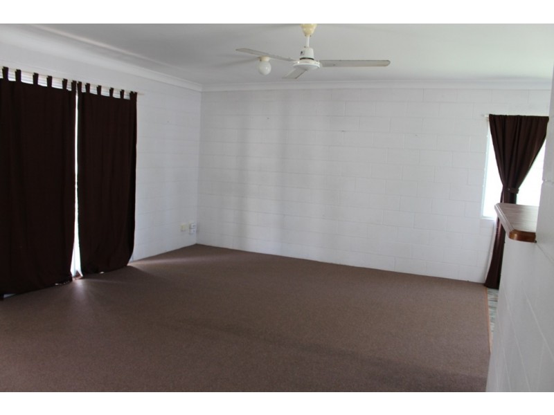 1/32 Lomandra St, Boyne Island QLD 4680