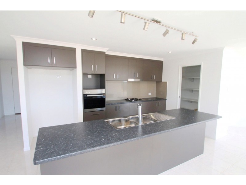 17 Stockman Drive, Benaraby QLD 4680