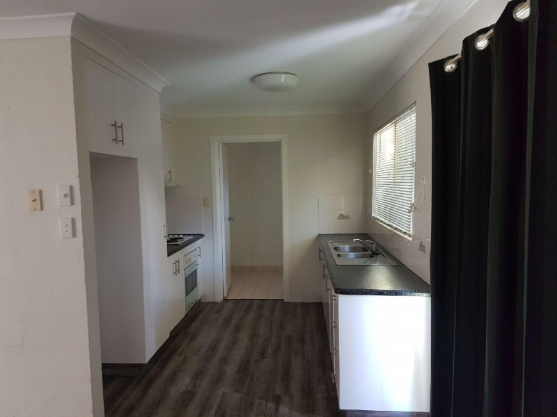 2/32 Lomandra St, Boyne Island QLD 4680