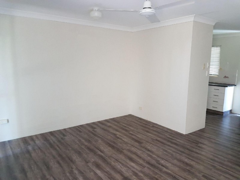 2/32 Lomandra St, Boyne Island QLD 4680