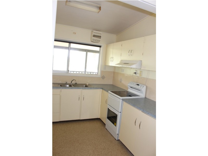 21 Herbertson, Gladstone QLD 4680