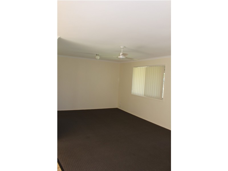 40 Pleasant Avenue, Tannum Sands QLD 4680