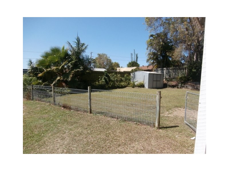 40 Pleasant Avenue, Tannum Sands QLD 4680