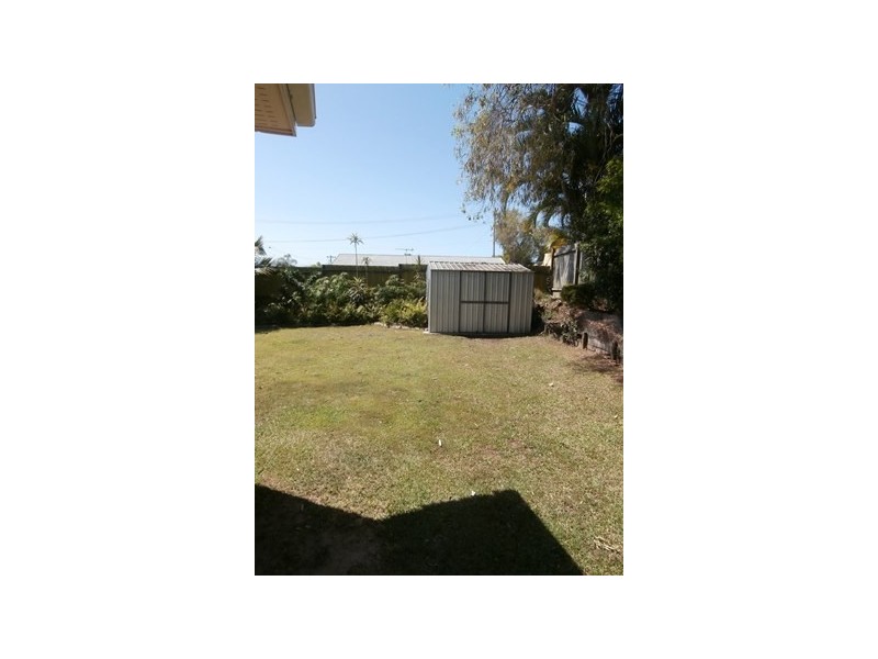 40 Pleasant Avenue, Tannum Sands QLD 4680