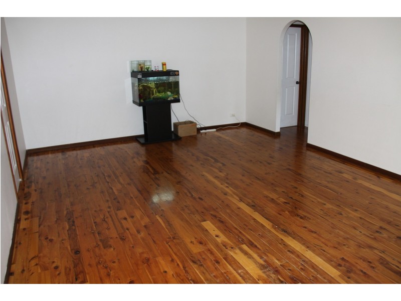 15 Alkina Crescent, Boyne Island QLD 4680