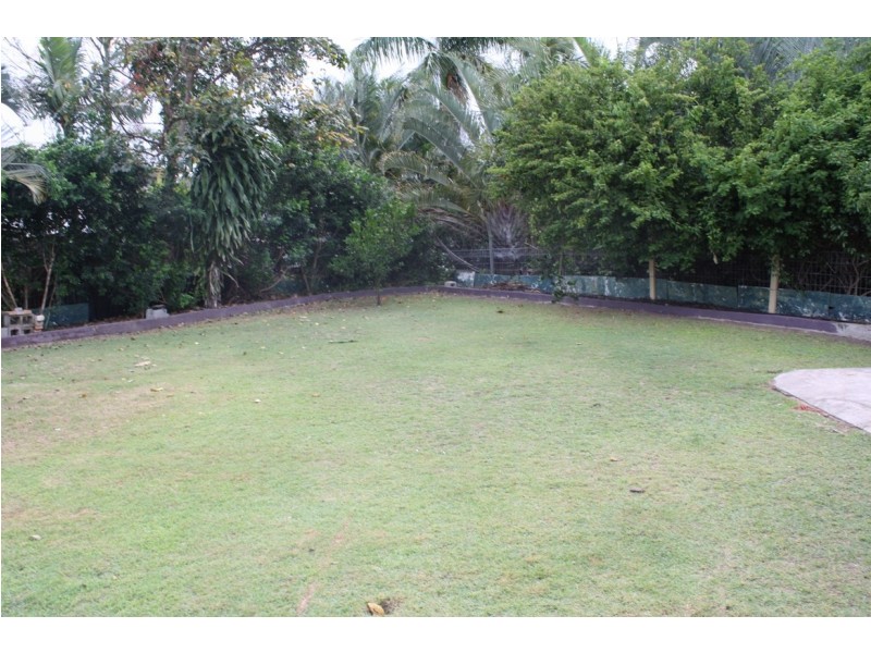 15 Alkina Crescent, Boyne Island QLD 4680