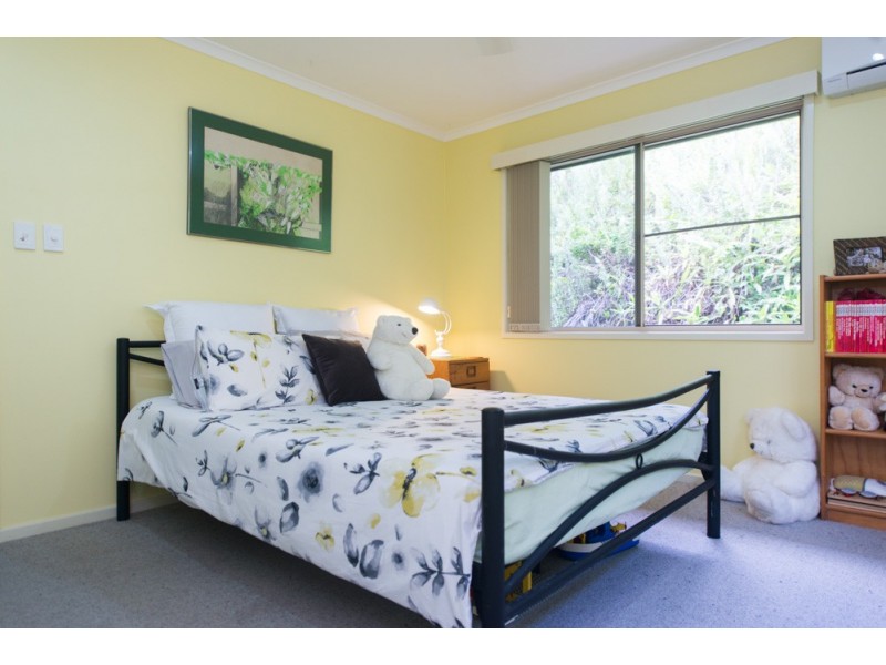 28 Helen Cres, Wurdong Heights QLD 4680