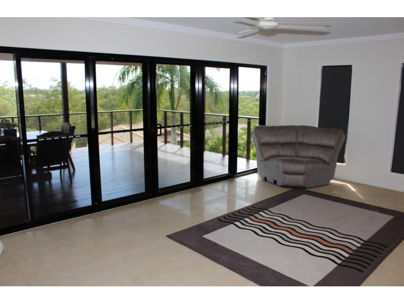 9 Bauhinia Street, Boyne Island QLD 4680