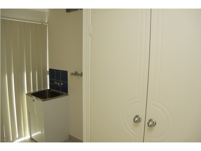 14 Golf View Drive, Boyne Island QLD 4680