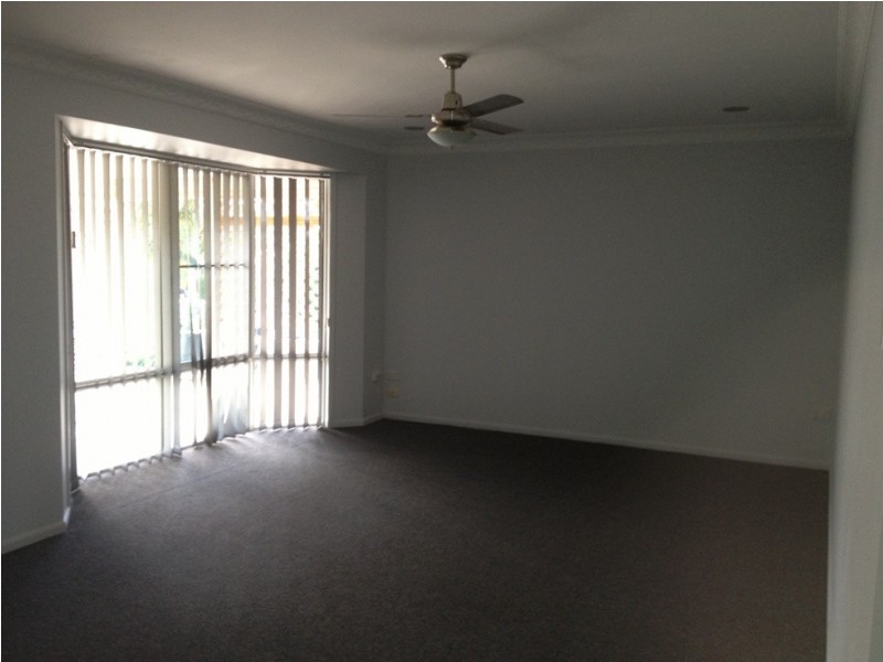 4 Graham Street, Tannum Sands QLD 4680