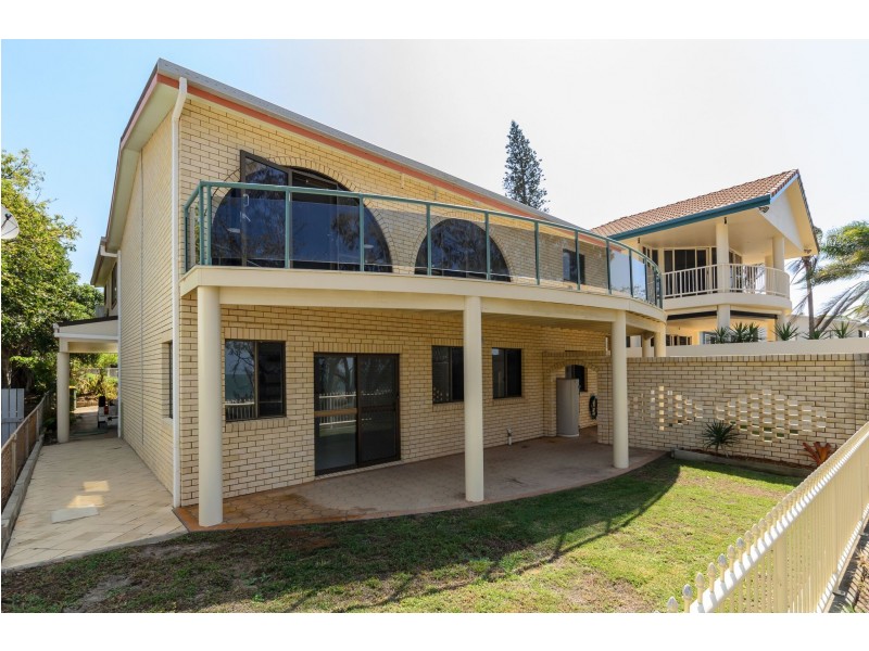 6 The Oaks Road, Tannum Sands QLD 4680