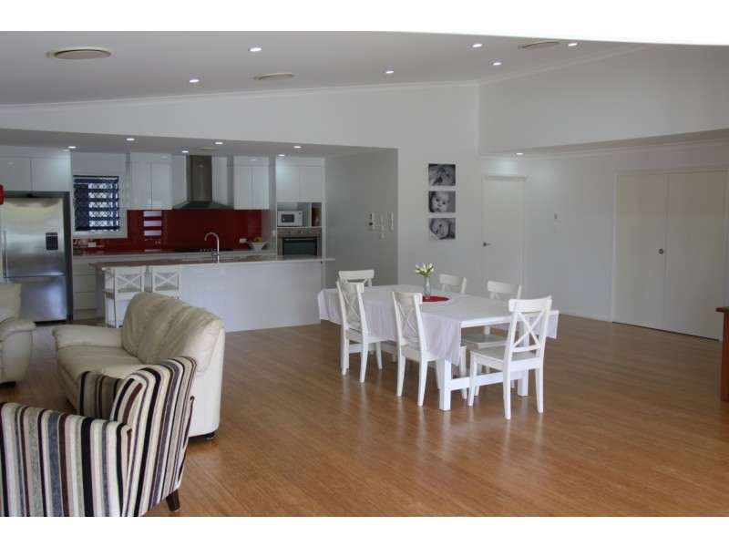 65 The Oaks Road, Tannum Sands QLD 4680