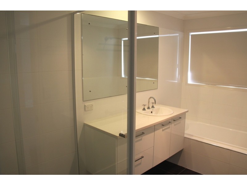 65 The Oaks Road, Tannum Sands QLD 4680