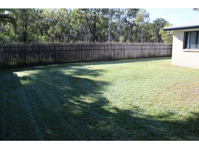10 Dunn Street, Tannum Sands QLD 4680