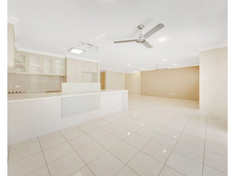 41 Golf View Drive, Boyne Island QLD 4680