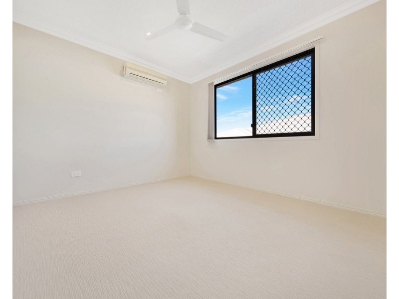 41 Golf View Drive, Boyne Island QLD 4680