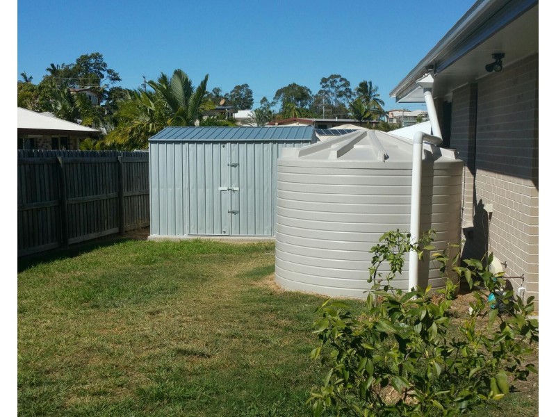 8 Valley way, Boyne Island QLD 4680