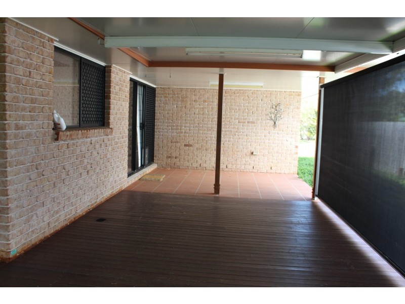 27 Cremorne dr, Tannum Sands QLD 4680