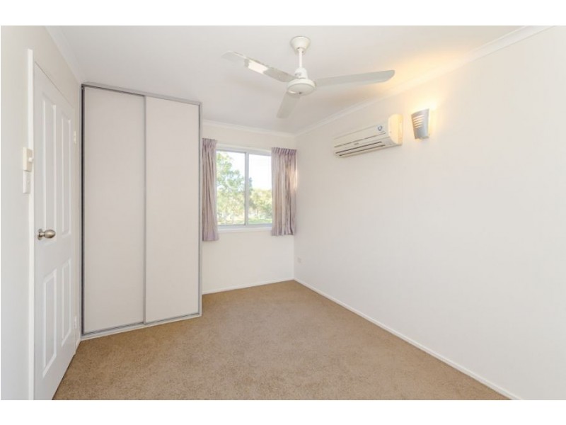 109 tarcoola, Boyne Island QLD 4680