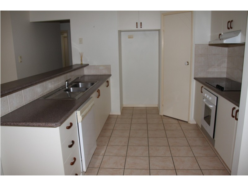 27 Keating Street, Tannum Sands QLD 4680