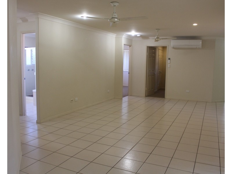 5 Stitt Close, Glen Eden QLD 4680