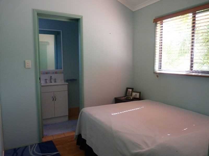 3 Alpine Ave, Boyne Island QLD 4680