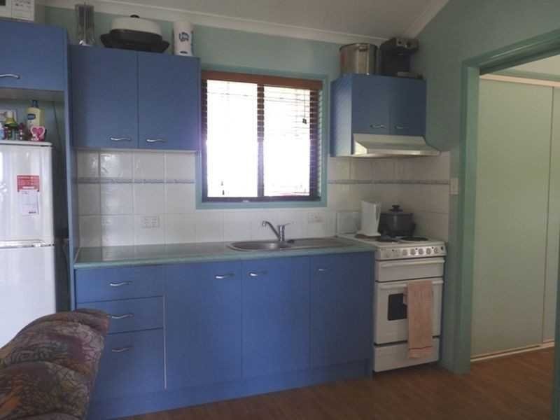 3 Alpine Ave, Boyne Island QLD 4680