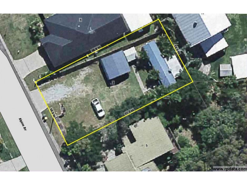 3 Alpine Ave, Boyne Island QLD 4680