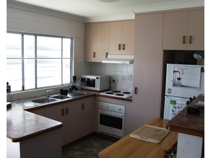 32 Lomandra Street, Boyne Island QLD 4680