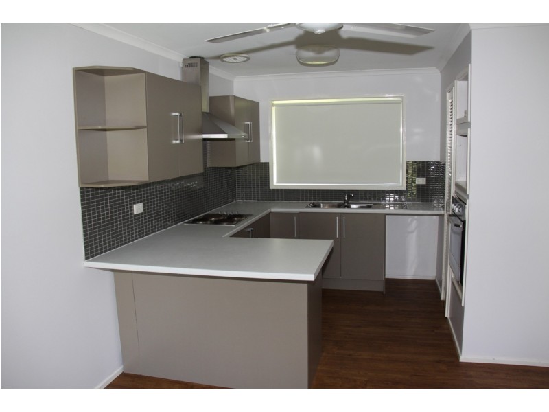 17 Wedge Street, Tannum Sands QLD 4680