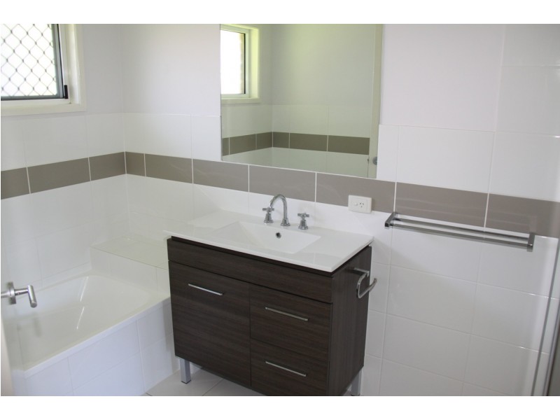 17 Wedge Street, Tannum Sands QLD 4680