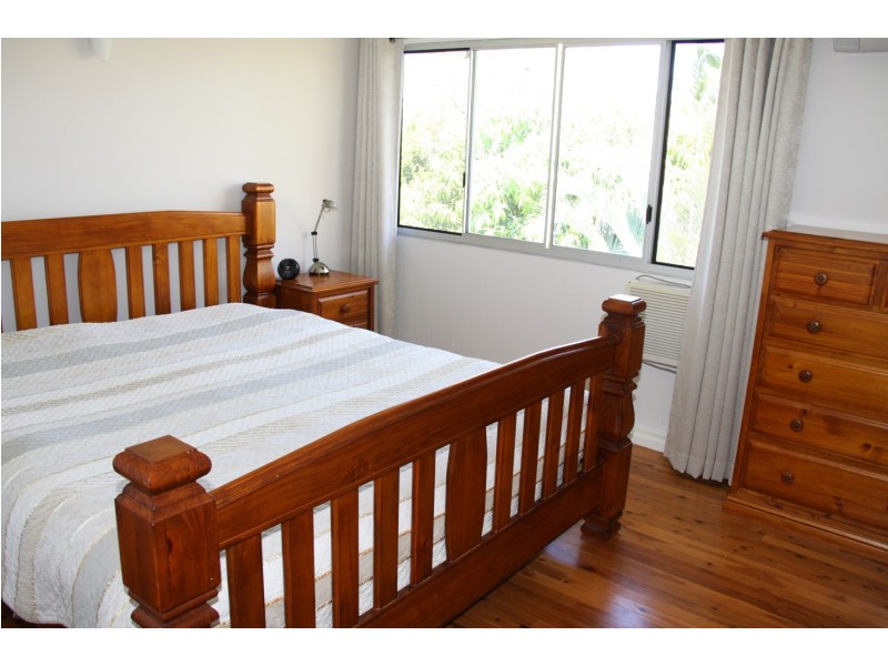 25 Winnecke Road, Tannum Sands QLD 4680