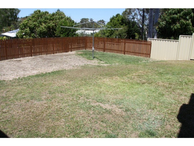 25 Winnecke Road, Tannum Sands QLD 4680