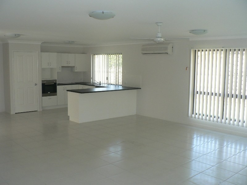 54 Bauhinia Street, Boyne Island QLD 4680