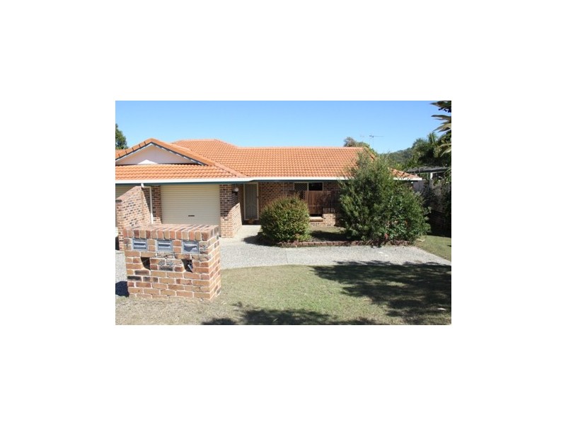 2/44 Lomandra Street, Boyne Island QLD 4680